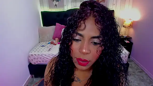 Edelaine rogers online show from October 2025 05:45:01 AM