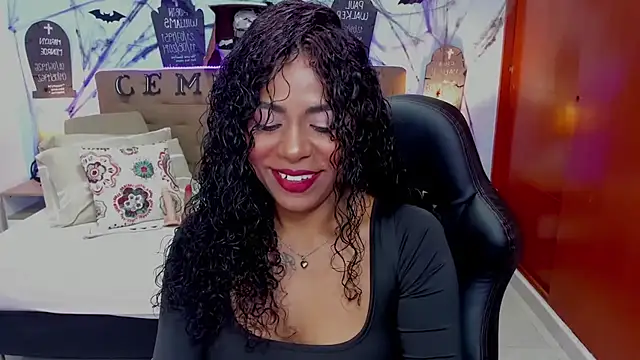 Edelaine rogers online show from October 2025 04:46:01 AM