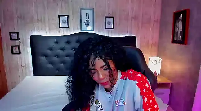 Edelaine rogers online show from February 2025 04:02:02 AM