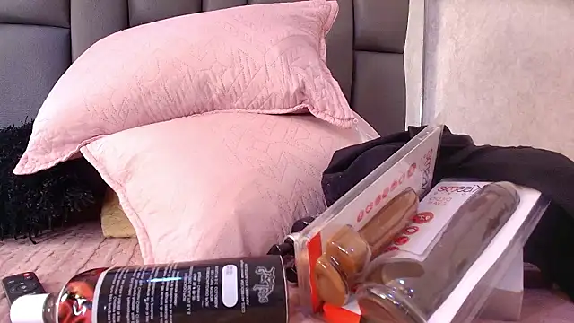 Amy wats0n online show from March 2026 07:15:01 PM