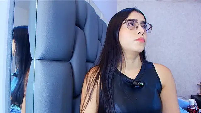 Amy wats0n online show from March 2026 07:16:02 PM