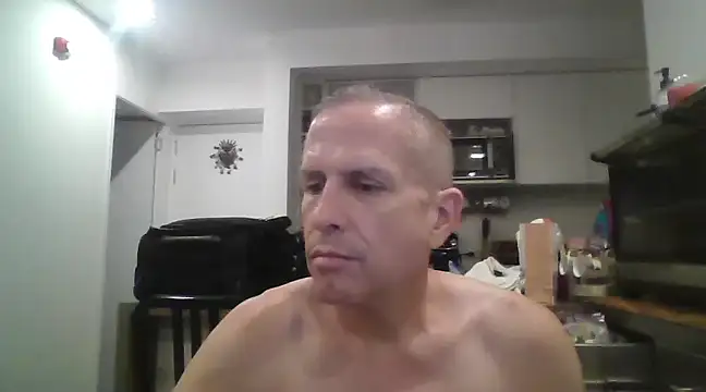 Snapshot of Diegoperrote682661 chatting on March 2025 03:24:01 AM Diegoperrote682661 online show from March 2025 03:24:01 AM