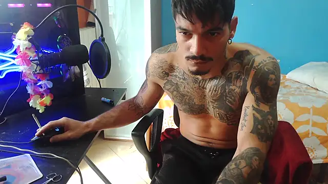 Badboyi1997 online show from October 2025 12:39:02 PM