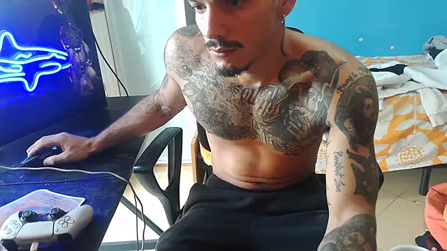 Badboyi1997 online show from October 2025 12:20:02 PM