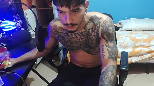 Badboyi1997 online show from October 2025 12:45:02 AM