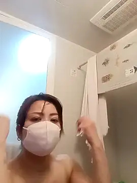 Snapshot of Mirika555 chatting on December 2024 07:00:02 PM Mirika555 online show from December 2024 07:00:02 PM