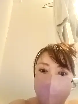 Snapshot of Mirika555 chatting on December 2024 06:09:02 PM Mirika555 online show from December 2024 06:09:02 PM