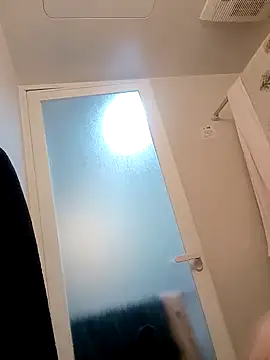 Snapshot of Mirika555 chatting on December 2024 01:22:01 PM Mirika555 online show from December 2024 01:22:01 PM