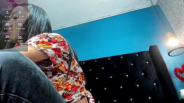 Mia scarlet69 online show from March 2025 06:56:02 PM