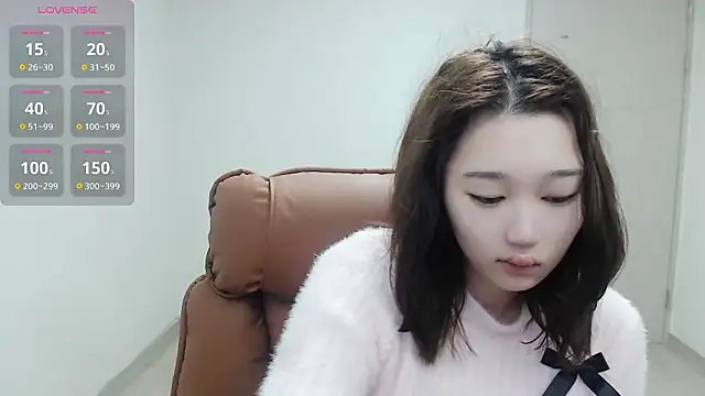 daniela  0 online show from December 2024 03:48:01 AM