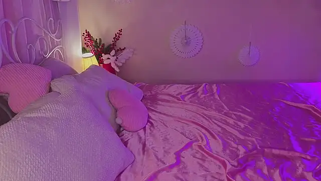 Snapshot of Rita_flame chatting on December 2025 12:48:02 PM Rita flame online show from December 2025 12:48:02 PM