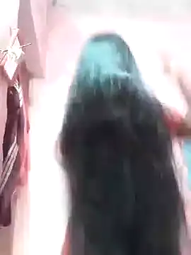 Snapshot of riya_houswife chatting on December 2024 08:18:01 AM riya houswife online show from December 2024 08:18:01 AM