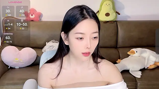 Yilin1999 online show from February 2025 07:12:02 PM