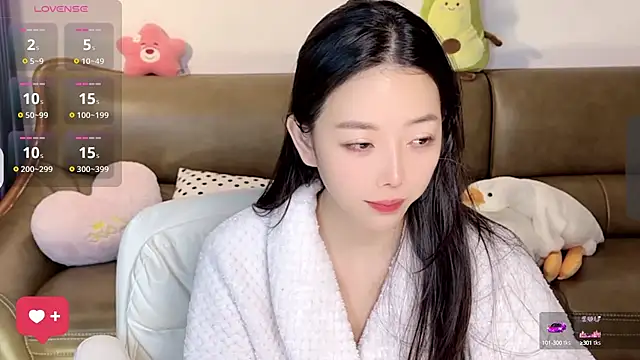 Yilin1999 online show from March 2025 02:34:02 PM