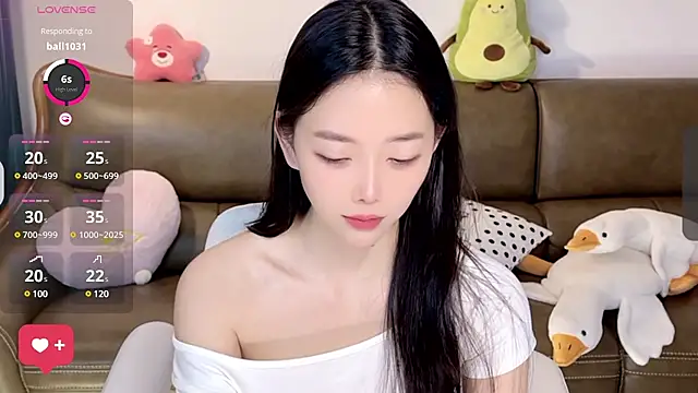 Yilin1999 online show from February 2025 02:40:02 AM