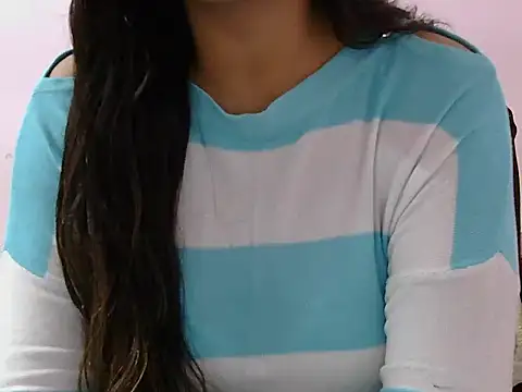 Snapshot of diva-22 chatting on January 2025 12:05:02 PM diva-22 online show from January 2025 12:05:02 PM