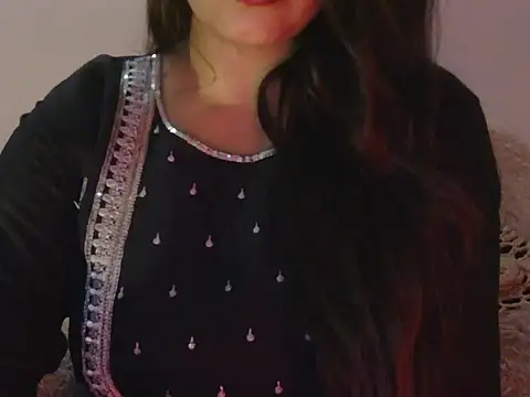 Snapshot of diva-22 chatting on July 2026 11:43:01 AM diva-22 online show from July 2026 11:43:01 AM