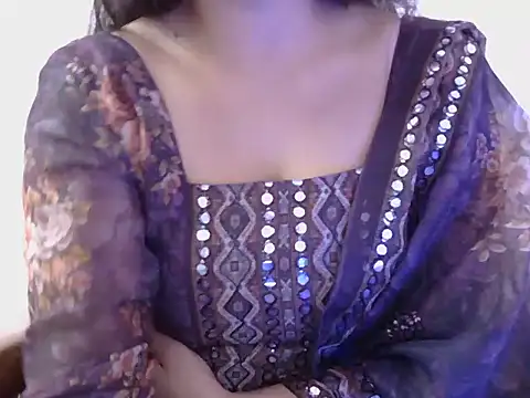 Snapshot of diva-22 chatting on February 2025 04:13:02 PM diva-22 online show from February 2025 04:13:02 PM
