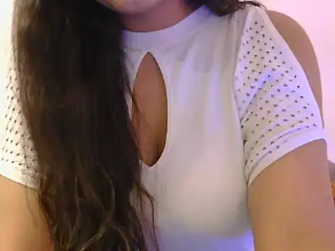 Snapshot of diva-22 chatting on February 2025 04:16:01 PM diva-22 online show from February 2025 04:16:01 PM