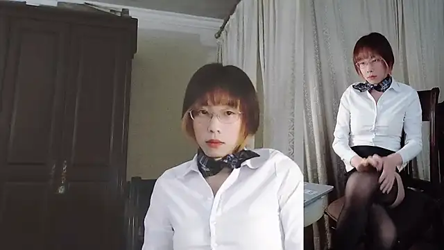 adawang1986 online show from January 2025 12:47:02 PM