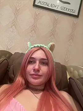 LisaElfy online show from February 2025 05:44:02 AM