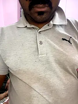 Snapshot of mickey_love chatting on December 2025 03:58:02 PM mickey love online show from December 2025 03:58:02 PM