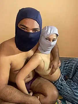 Snapshot of mickey_love chatting on February 2025 04:46:01 AM mickey love online show from February 2025 04:46:01 AM