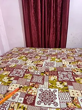 Snapshot of mickey_love chatting on March 2026 05:00:01 AM mickey love online show from March 2026 05:00:01 AM