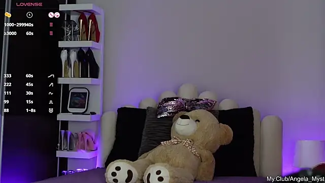 Angela Myst online show from April 2026 11:27:01 AM