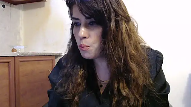 pareeti online show from October 2025 11:05:01 PM