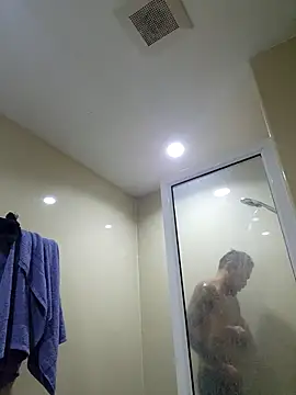 Snapshot of mileflav0r chatting on December 2024 04:55:02 AM mileflav0r online show from December 2024 04:55:02 AM