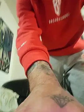 Snapshot of mileflav0r chatting on December 2025 05:33:01 PM mileflav0r online show from December 2025 05:33:01 PM