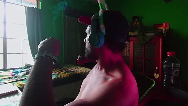        the online show from March 2026 01:01:02 AM