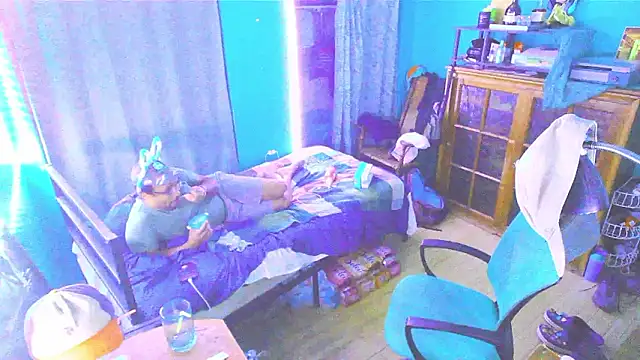        the online show from March 2026 02:41:02 AM