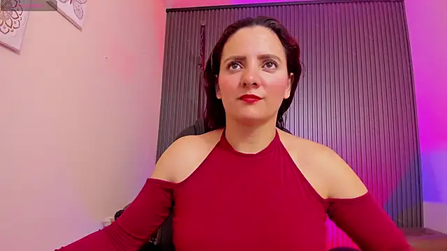 gaby flow online show from October 2025 07:18:01 AM