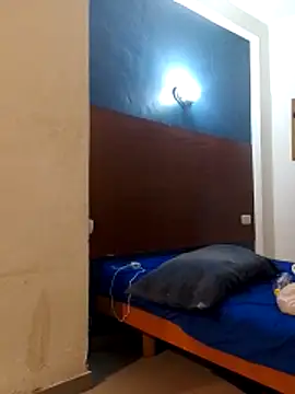 Snapshot of BURN666ING chatting on December 2025 01:01:01 AM BURN666ING online show from December 2025 01:01:01 AM