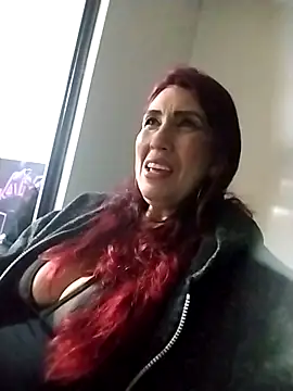 Perla Franco online show from December 2025 05:56:01 AM