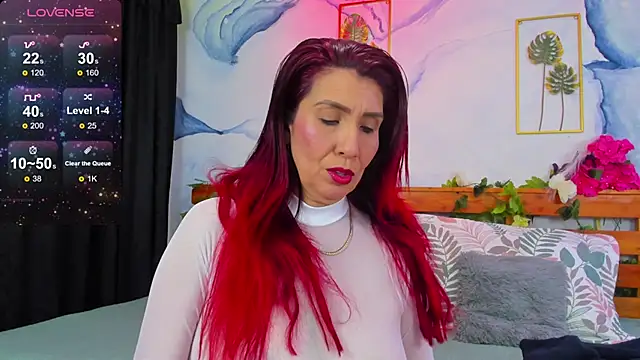 Perla Franco online show from November 2025 05:10:02 AM