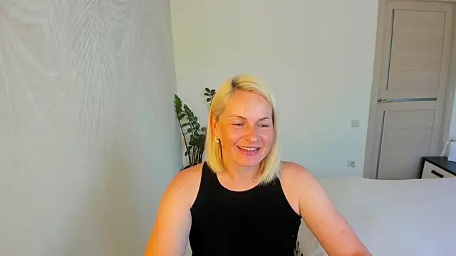 Alicee Gracee online show from June 2026 09:08:01 AM