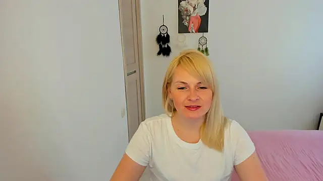 Alicee Gracee online show from February 2026 12:34:02 PM