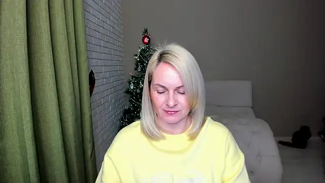 Alicee Gracee online show from December 2025 07:48:02 PM