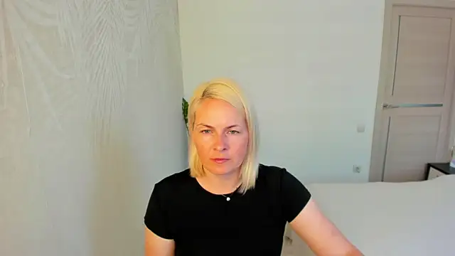 Alicee Gracee online show from June 2026 08:59:01 AM