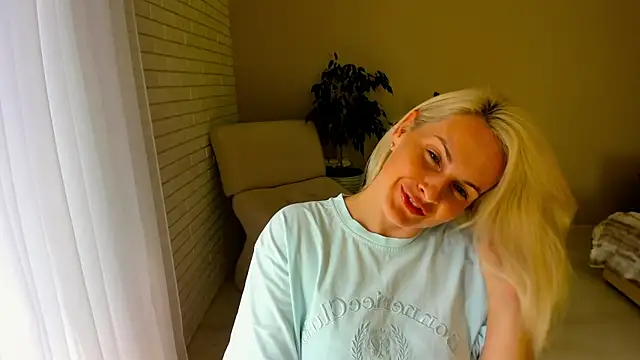 Alicee Gracee online show from September 2025 09:26:02 AM