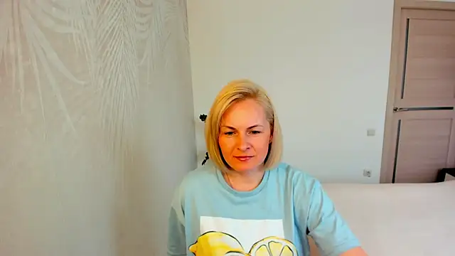 Alicee Gracee online show from April 2026 10:19:02 AM