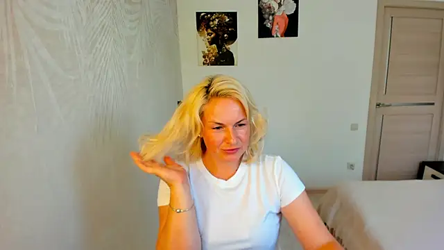 Alicee Gracee online show from July 2026 09:30:02 AM