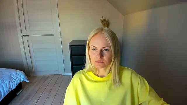 Alicee Gracee online show from March 2025 10:17:01 AM