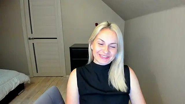 Alicee Gracee online show from September 2025 06:37:01 PM