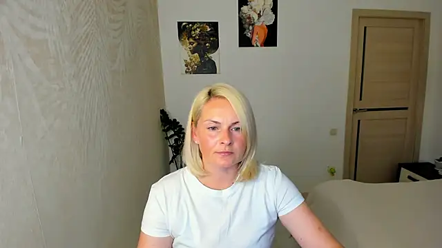 Alicee Gracee online show from July 2026 07:43:02 PM