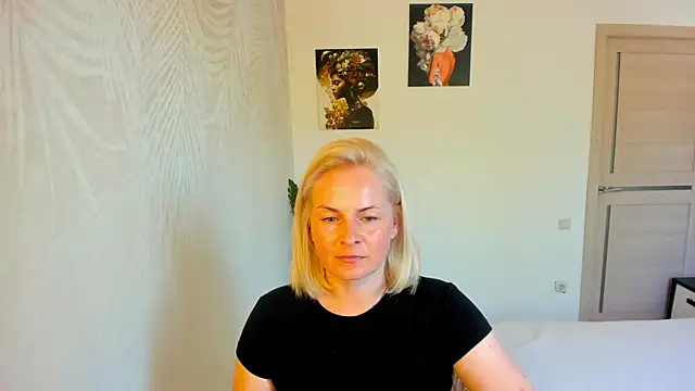 Alicee Gracee online show from July 2026 08:21:01 AM