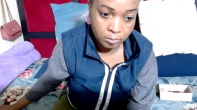 MaximTease24 online show from June 2026 01:50:01 PM